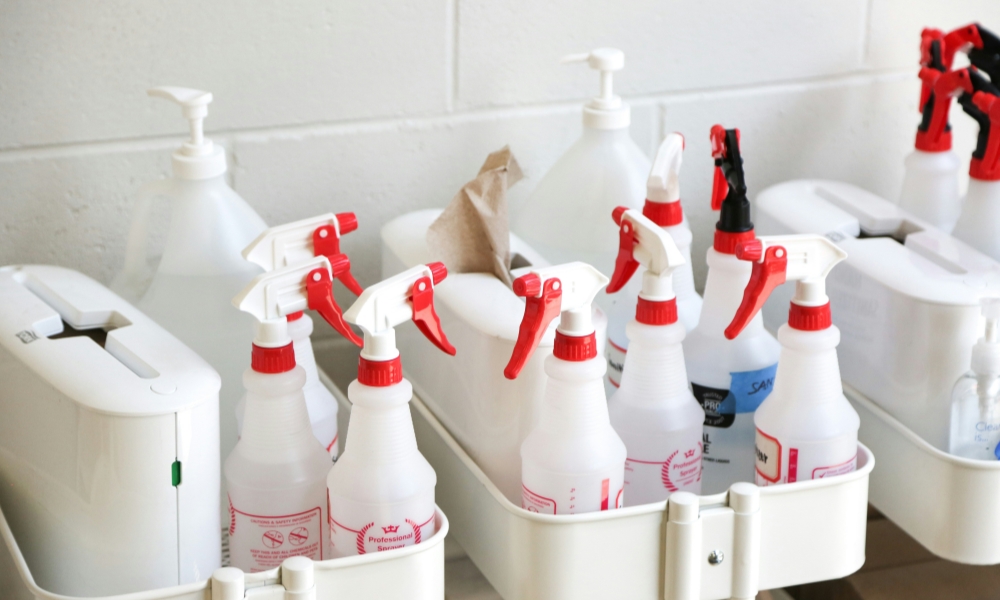 தனிப்பட்ட பராமரிப்பு மற்றும் வீட்டுச் சுத்தம் ஆகியவற்றில் Dotachem இன் APG பயன்பாடு